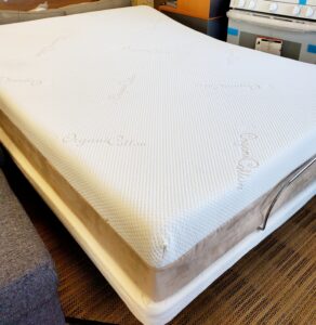 Cool gel memory foam